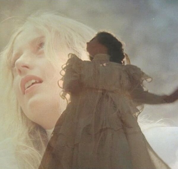 Picnic ad Hanging Rock: Promemoria Sul Trascendente